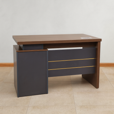 Yomi 1.4M Office Desk With Drawers in Kenya